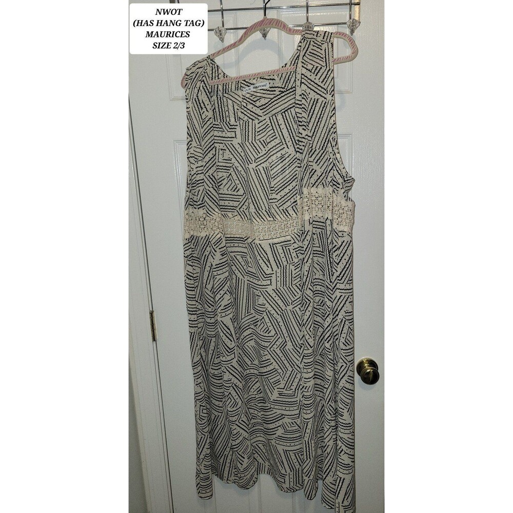NWOT Maurices Plus Size 2 (2X) Duster Kimono Sleeveless
